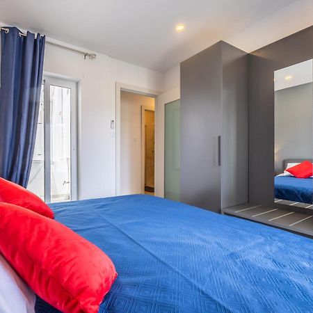 סליאמה Sleek & Stylish 2Br Accommodation With Large Private Terrace - Close To Saint Julian'S & Tigne Shopping Mall מראה חיצוני תמונה
